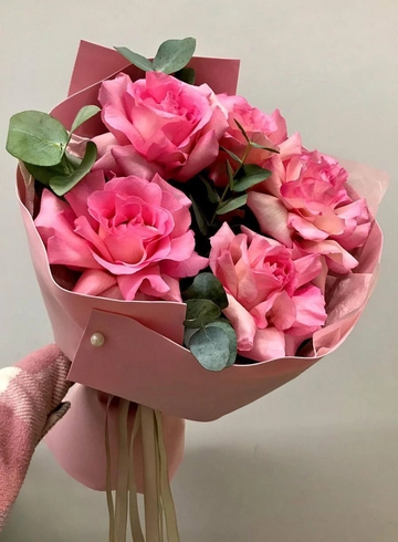 Моно-букет французских роз от интернет-магазина цветов в 