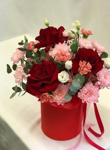 Композиция с французской розой  «Романтика» от интернет-магазина цветов в 